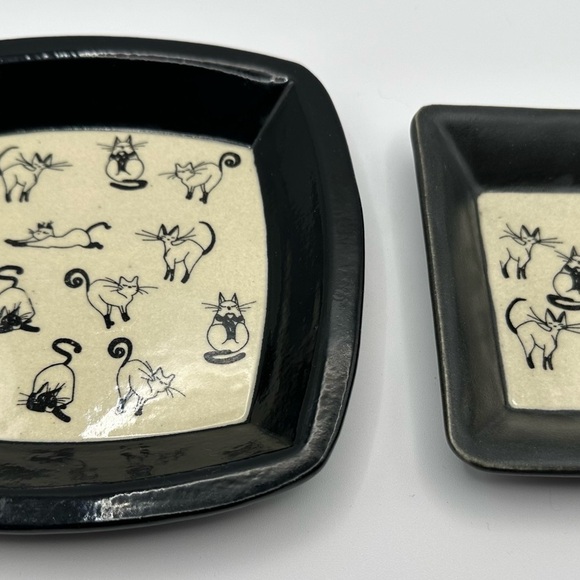 Two Unique Handmade Cat Design Ceramic Dishes - Picture 4 of 4